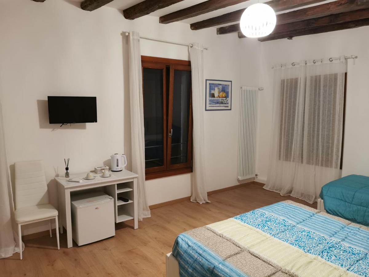 Triple Room Private Bathroom