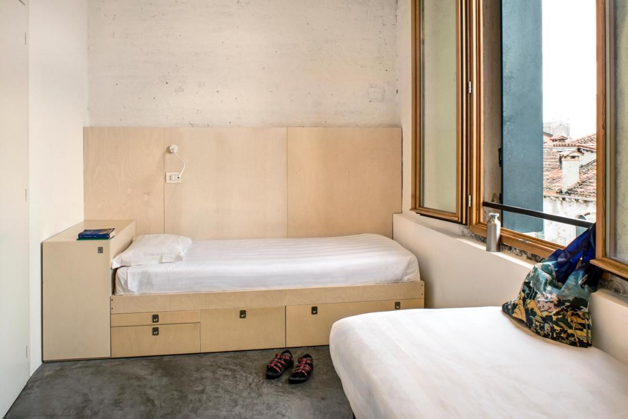 Appartamento con 2 Camere da Letto e Vista Mare