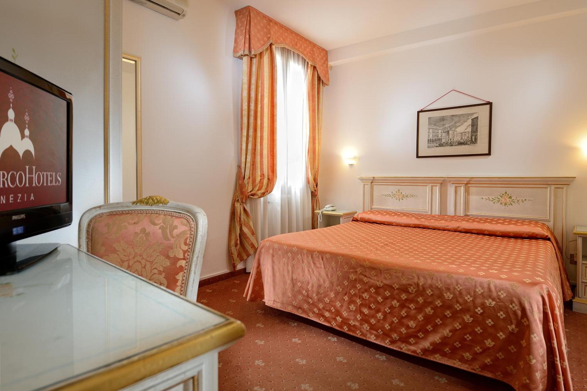Classic Double or Twin Room,1209333814:JPEG