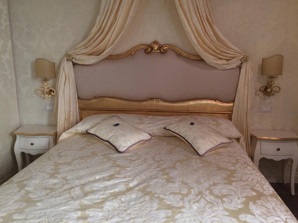 Deluxe Triple Room,136330884:JPEG