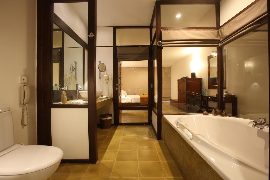 Deluxe Twin Room with Sea View - 15% off at Center Point, Black Coral & 10% off at Seaside Social restaurants,154473254:JPEG
