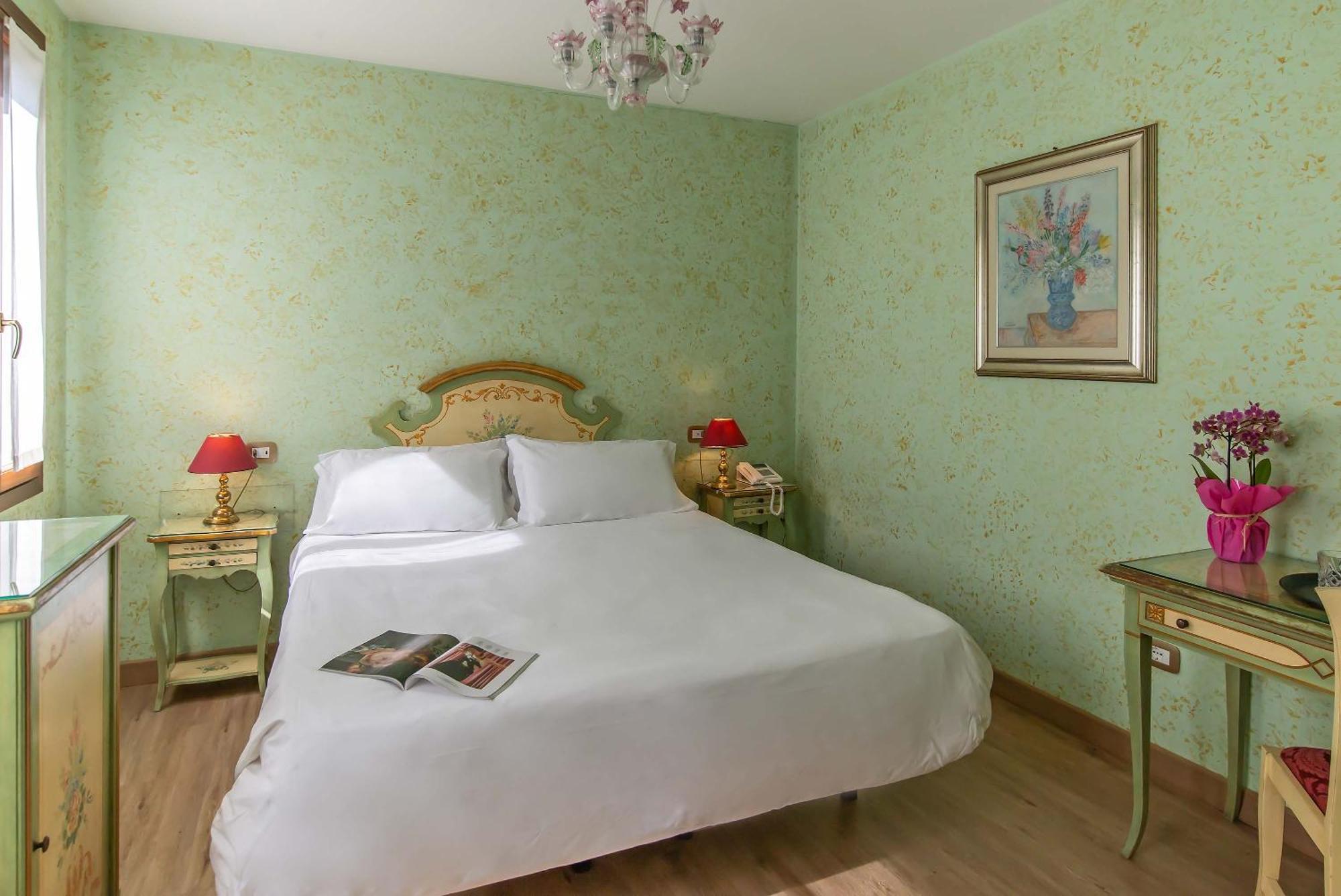 Junior Suite,1709499984:JPEG