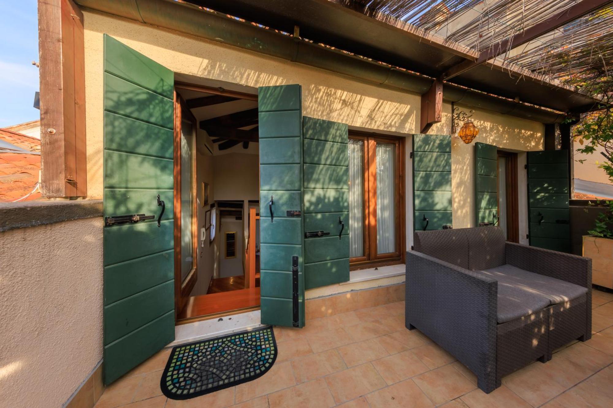 Apartment Terrace View
