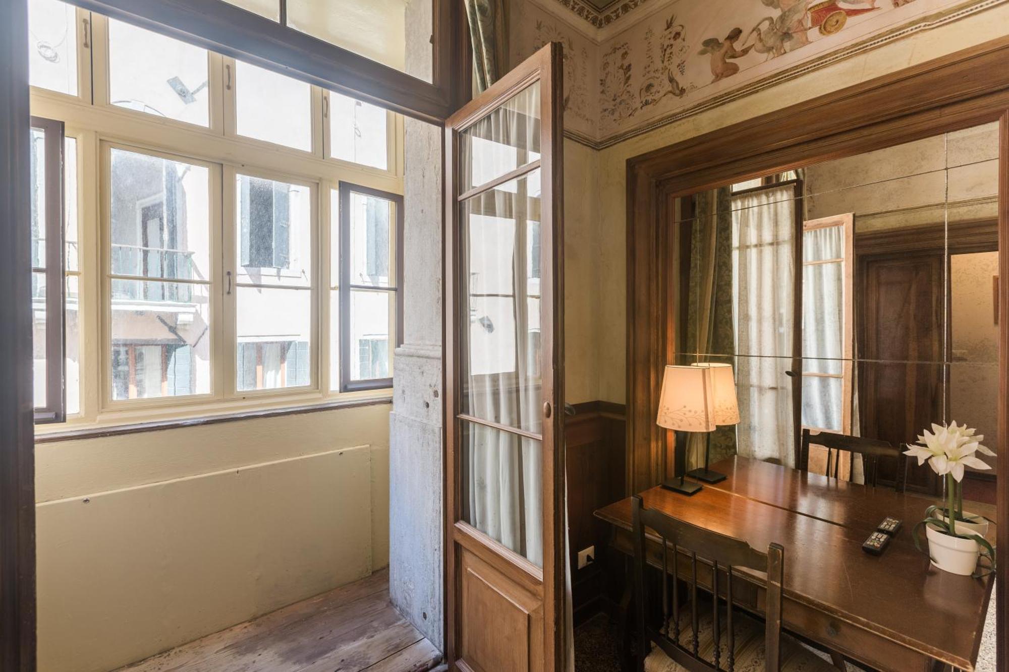 Double Room with Private External Bathroom,1765900188:JPEG