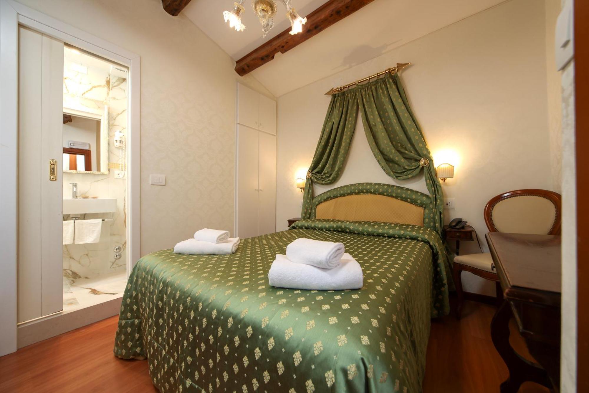 Small Double Room Terrace