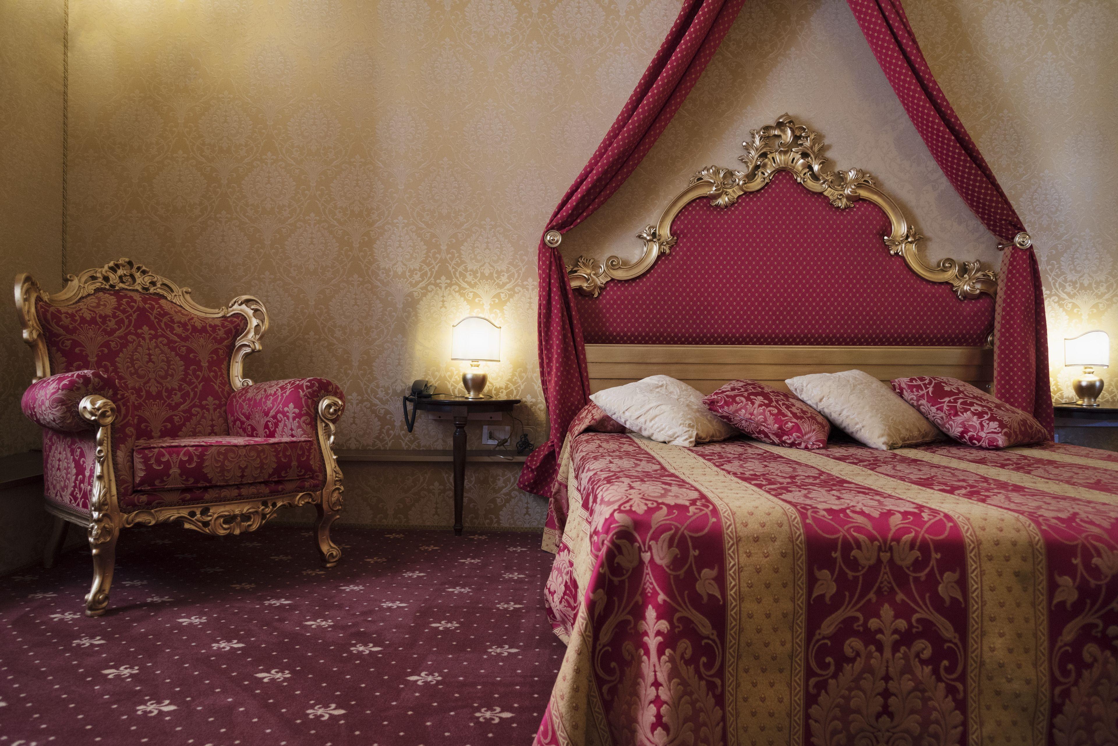 Junior Suite,1709980052:JPEG