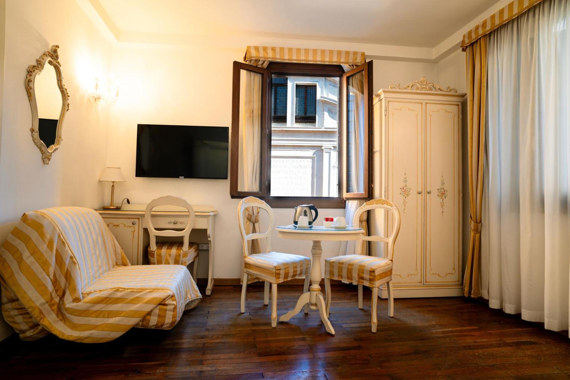 Superior Double or Twin Room City View