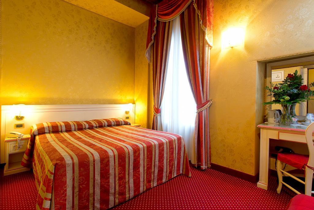 Superior Triple Room,255133757:JPEG