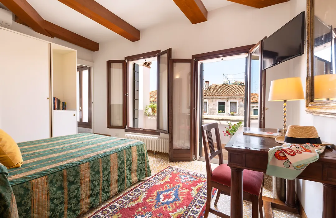 Palazzo Schiavoni Residenza d'epoca-1
