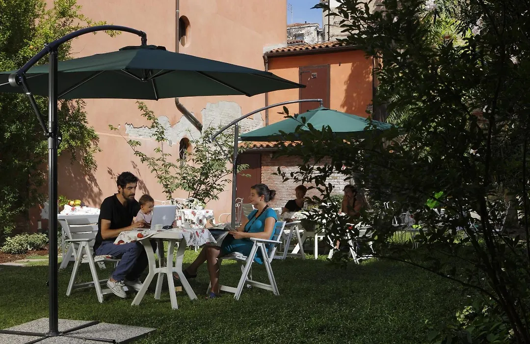 Casa Del Melograno-1