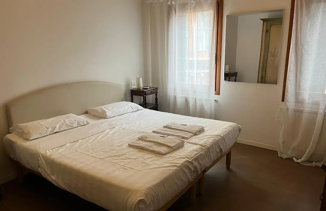 San Marco Romantic Rooms-1