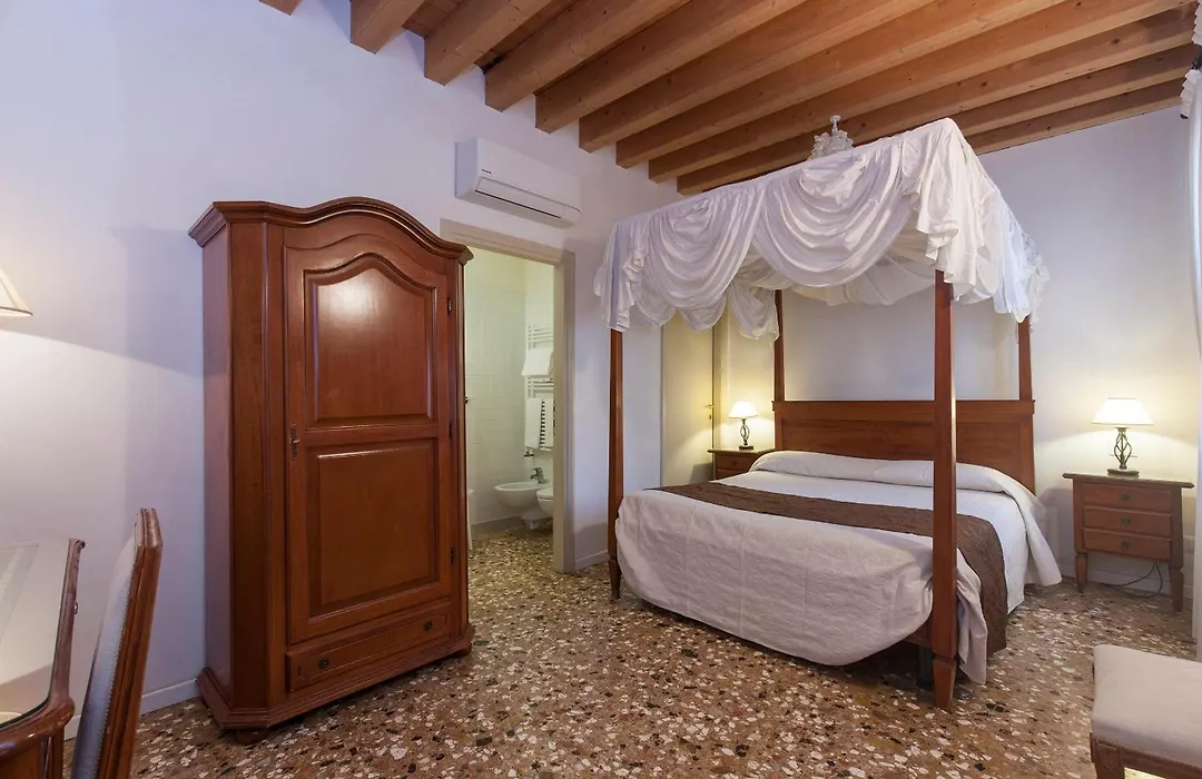 B&B Al Palazzetto-1