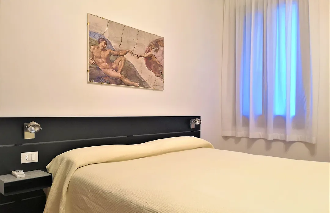 Hotel Rossi-1