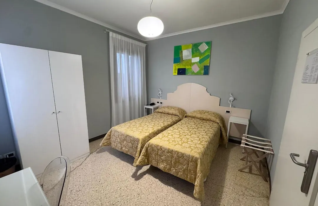 Hotel Adriatico-1