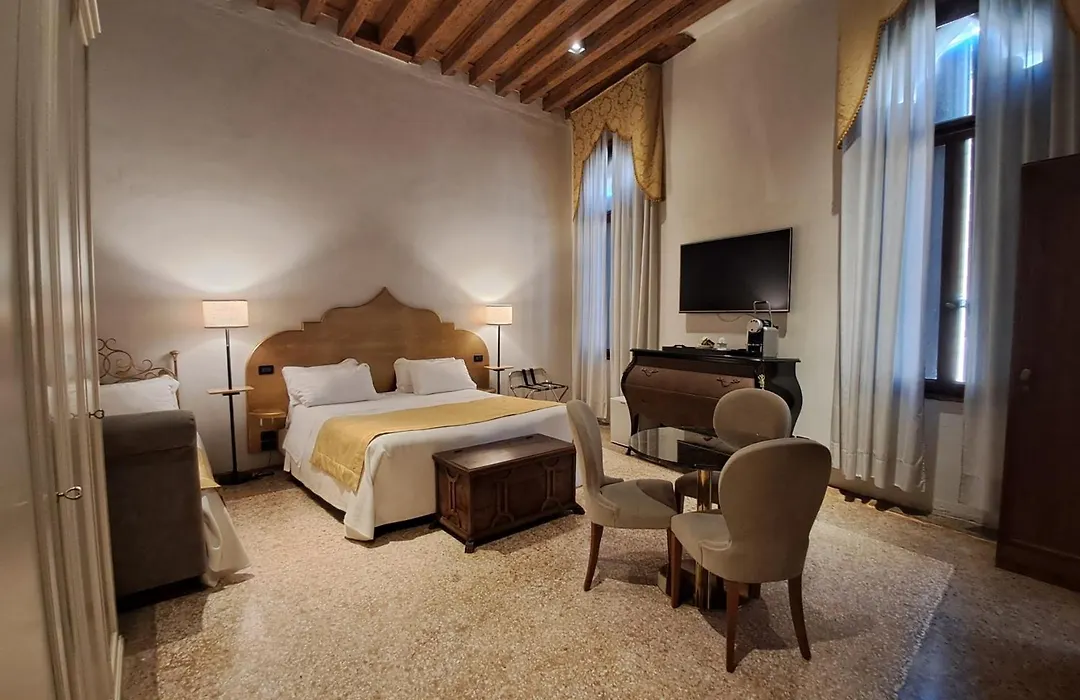 Ca' Cappellis - Luxury B&B And Exclusive Apartments-1