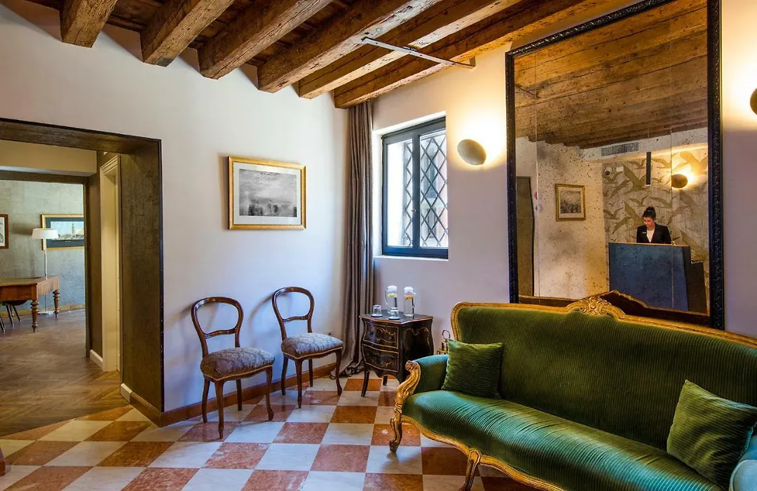 Axel Hotel Venezia - Adults Only-1
