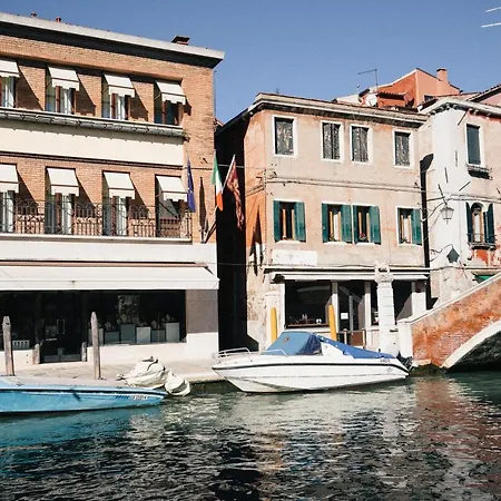 Murano Palace-2