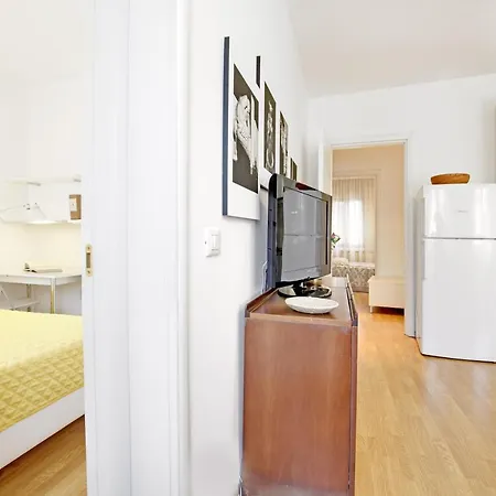 Bricola Biennale Apartments-2