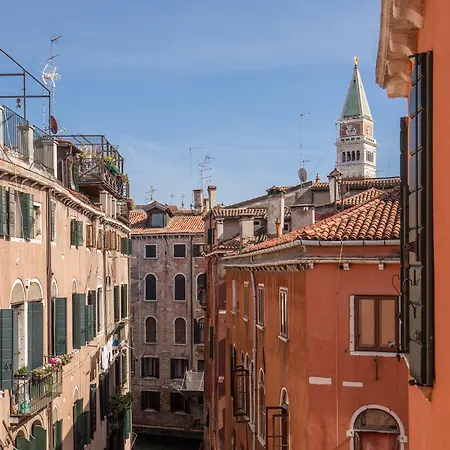 Hotel Bella Venezia-2