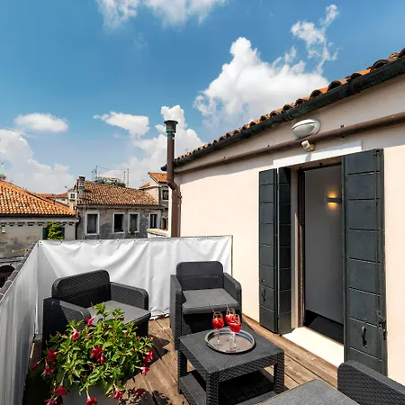 Palazzo Schiavoni Residenza d'epoca-3