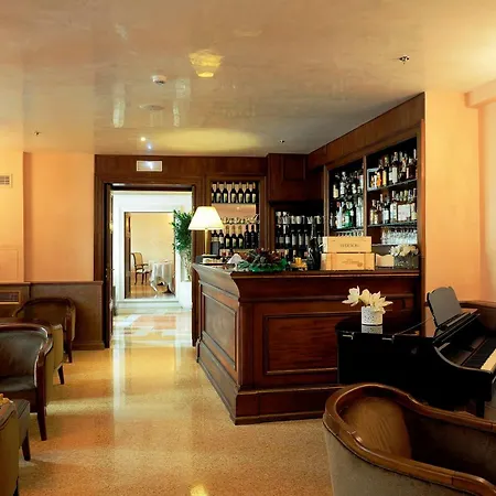 Hotel Ai Reali - Small Luxury Hotels Of The World-3