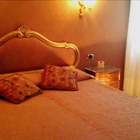 Hotel Lisbona-3