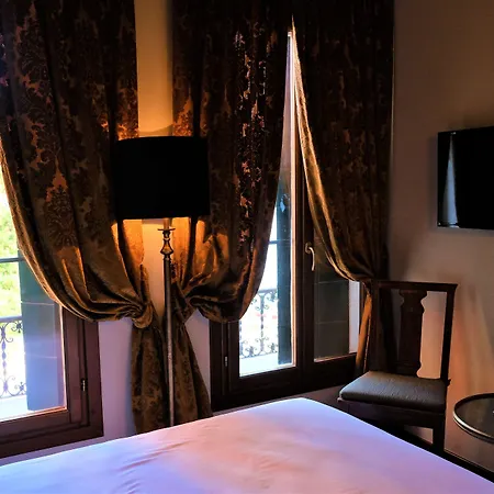 Hotel La Calcina-3