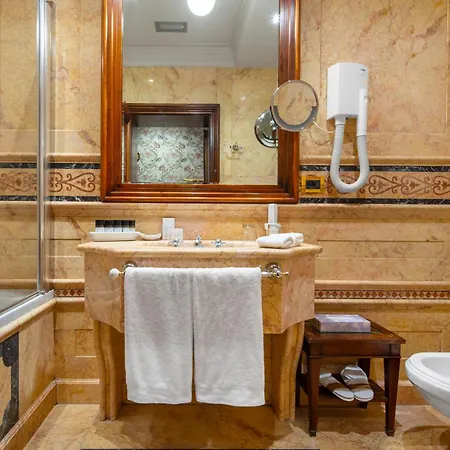 Bellevue Luxury Rooms - San Marco Luxury-2