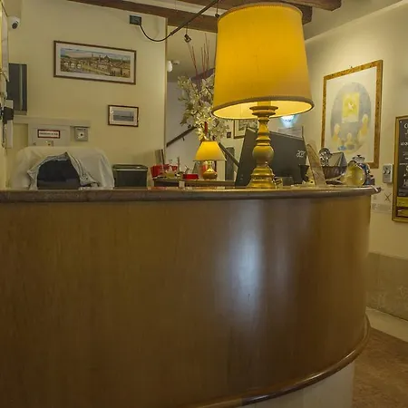 Hotel Iris Venice-3