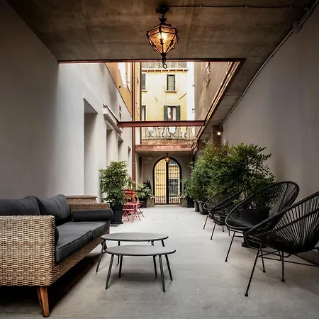 Aqua Apartments-3