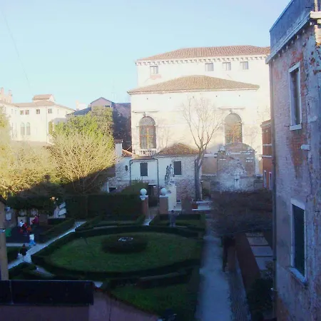 B&B Leonardo-3